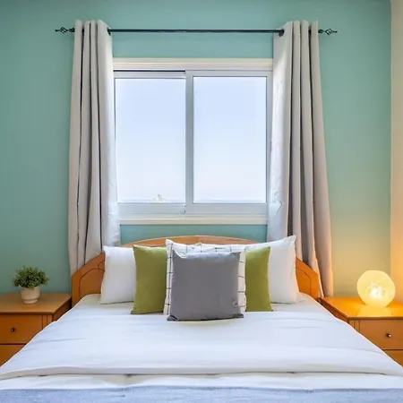 Bayview 2-br W Terrace In Apartamento *