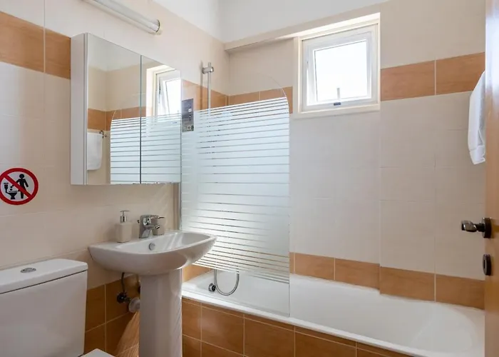 Bayview 2-br W Terrace In