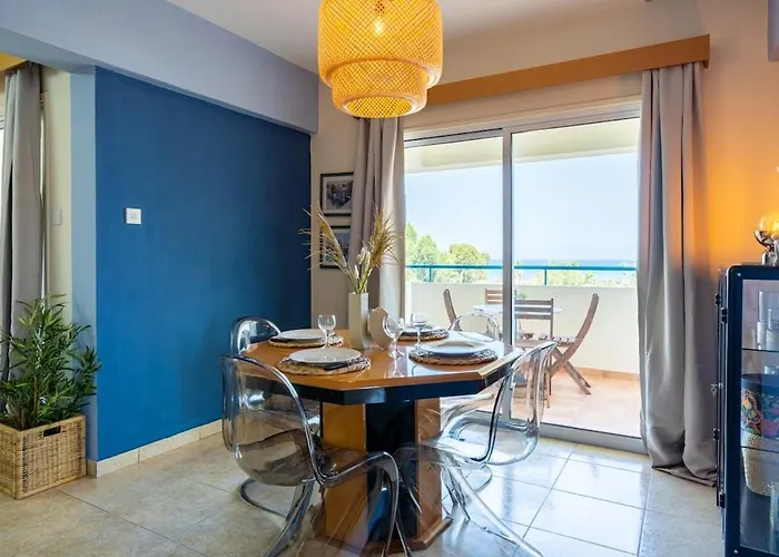 アパート Bayview 2-br W Terrace In