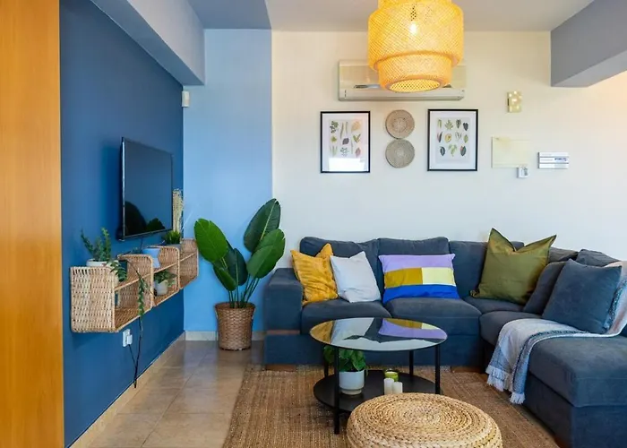 Bayview 2-br W Terrace In アパート ラルナカ