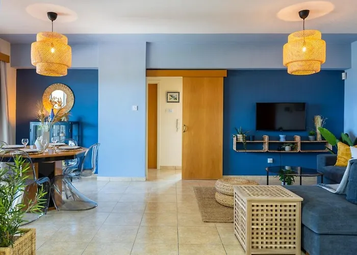 Bayview 2-br W Terrace In * ラルナカ